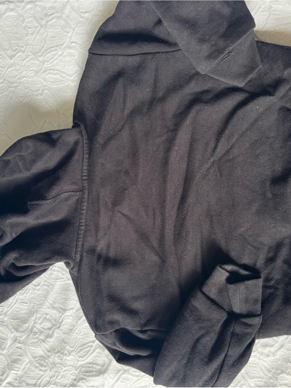 GAP Black Sweatshirt with White Tag Detail - Picture 4 of 5